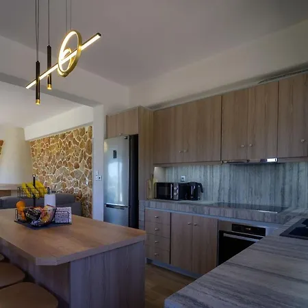 East And West, With Endless Views Villa *