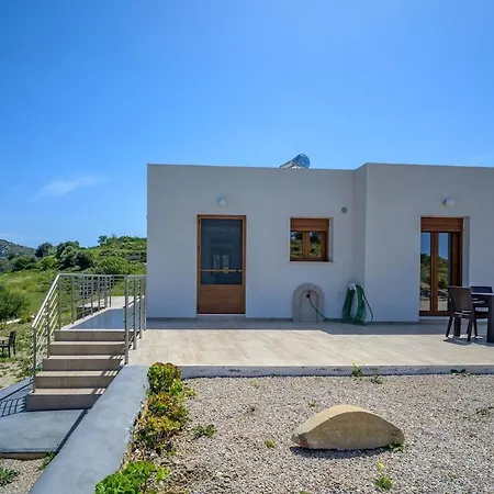 East And West, With Endless Views Villa *